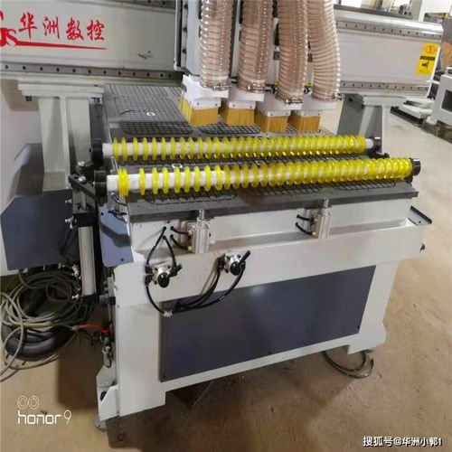 實(shí)木家具雕刻利器與水族箱 數(shù)控雕刻機(jī)的多元應(yīng)用